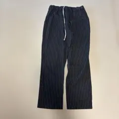 デニムパンツ