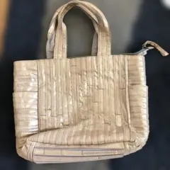 Item thumbnail for item 45151992-a725-455c-9cba-1a9ec6e9cdf6