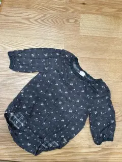 花柄ロンパース 70cm ダークグレー