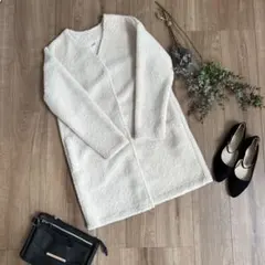 ユニクロ　オフホワイトのもこもこコート