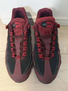 Item thumbnail for item 4ff3efdd-20e6-44e6-8127-f1673620a89e