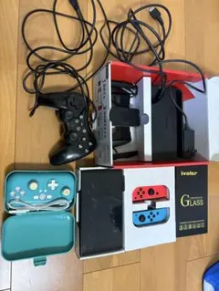 Switch 有機EL 本体 美品 フルセット＋コントローラー2個＋フィルム付き