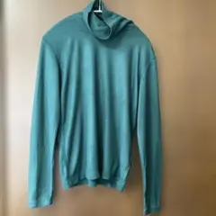 ユニクロヒートテックタートル長袖ニット Sサイズ 緑