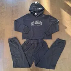 SHEIN 黒 パーカー&スウェットパンツ　160