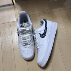 Nike Air Force 1 ホワイト/ネイビー