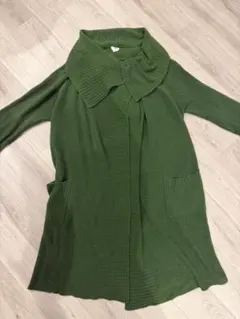 MaxMara グリーンリブ編みカーディガン