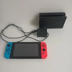 Nintendo Switch 本体 64GBメモリーカード付きのサムネイル