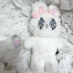 エスターバニー ぬいぐるみキーホルダー&めじるしアクセサリー