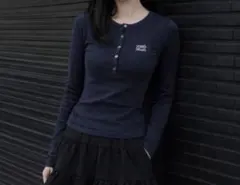 【MUAMUAH】　ヘンリーネックステッチ長袖Tシャツのサムネイル