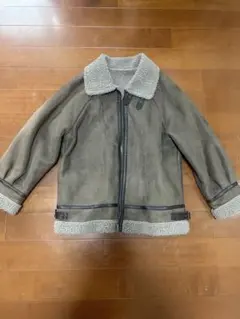 ムートンコート