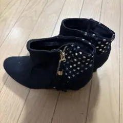 季節外SALE ブラック スター柄 ブーツ 22.0cm