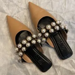 [値下げ致しました]ZARA 完売品　パールビーズ付きフラットミュール　36