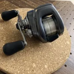 22バンタム シマノ　ベイトリール