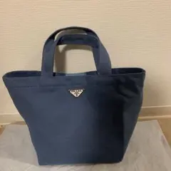 【新品未使用】【PRADA 】フレグランス 顧客限定トートバッグ 水色のサムネイル
