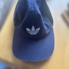 adidas ネイビー ベースボールキャップ
