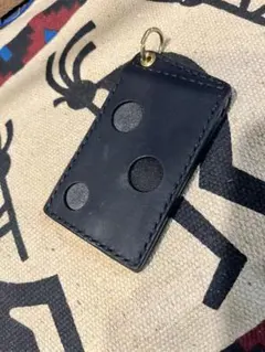 ジブリ美術館 オリジナル 革製キーホルダー クロスケ潜水窓 まっくろ
