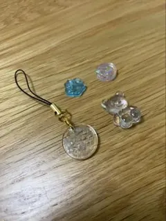 レジン　チャーム4点セット