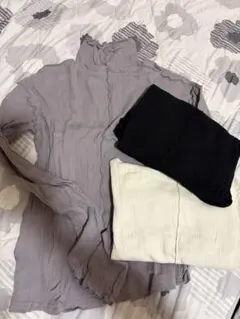 LOWRYS FARM メローテレコタートルLS アイボリー，ブラック、グレー