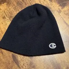 Champion ニット帽 ビーニー 紺色のサムネイル