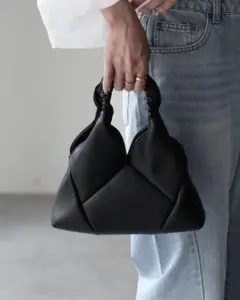 トライアングルミニバッグのサムネイル