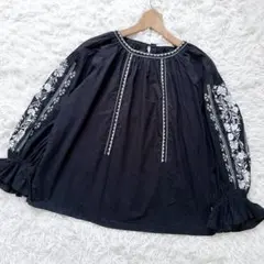 ヌキテパ　ne quittez pas エンブロイダリー刺繍ブラウス　リボン