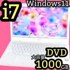 たっぷり大容量1TB❣️薄型ノートパソコン✨️おしゃれホワイト✨️カメラ付きブルーレイ 美品✨️たっぷり大容量1TB✨️Corei7 薄型ノートパソコン！おしゃれ白