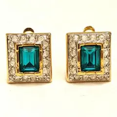 SWAROVSKI スワロフスキー スクエア型 イヤリング ゴールド