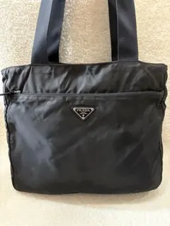 【美品】プラダ　トートバッグ　ショルダー　大容量　A4可　ナイロン　三角ロゴ　黒