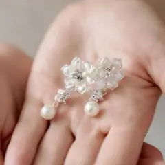 ANNAN WEDDING イヤリング　花　パール　ブライダル