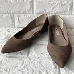 DIANAブラウン ポインテッドトゥ フラットシューズ 23.5