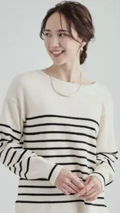 アウトでも決まる もちもち ボートネック風ニット　シューラルー　L