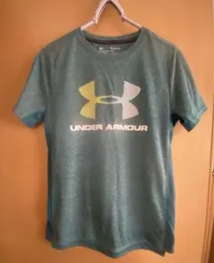 UNDER ARMORアンダーアーマー 半袖Tシャツ YXL