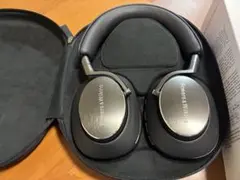 希少 廃盤 WeSC ヘッドホン 有線 ブラック シルバー ケース付 当時物 希少 廃盤 WeSC ヘッドホン 有線 ブラック シルバー ケース付 当時物