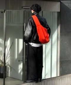 Item thumbnail for item 88d2c720-56a9-49fd-b18c-ea39afedb65e