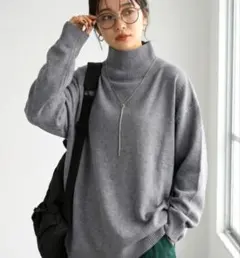 新品アンティカ　美人スクイーズ ニット ハイネック プルオーバー 体型カバー