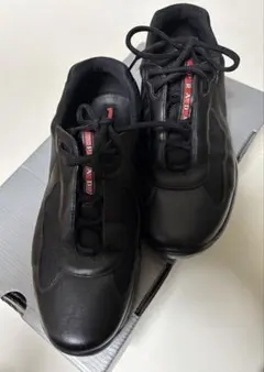 2026年最新】プラダUOMOの人気アイテム - メルカリ