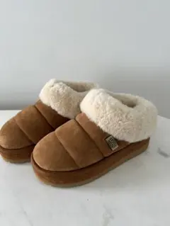 UGG エクスプレス　ムートンブーツ　EU39 23.5〜24cm向け