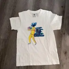 adidas グラフィックプリント Tシャツ