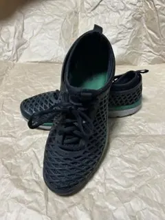 Nike メッシュ ネット スニーカー 黒/緑