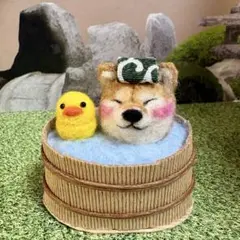 紫陽花と相合傘の柴犬さん 羊毛フェルト - メルカリ