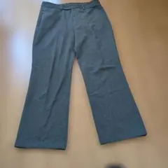 UNIQLO ストレートパンツ