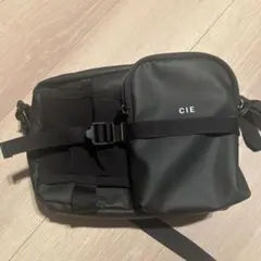 新品】F/CE. ECOPAK PORTRAIT pouch ブラック 黒 - メルカリ