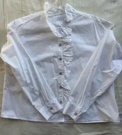 ホワイトフリル長袖シャツ