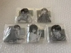 進撃の巨人　アニーク　バースデーアクリルスタンド　リヴァイ