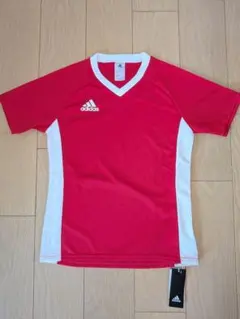【新品未使用】adidas サッカーシャツ レッド ホワイト160のサムネイル