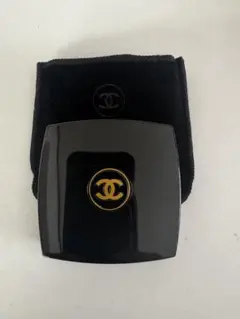 CHANEL デュオプードゥル　ルミエール フェイスパウダーのサムネイル