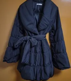 黒 ベルト付きダウン風ジャケット