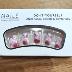 ネイルチップ 24個入り 自然なデザイン