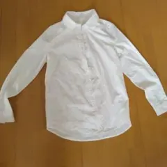 セシルマクビー　白　シャツ