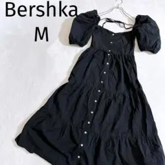 Bershka◆ベルシュカ パフスリーブ ティアードワンピース 黒 ゆるふわMのサムネイル